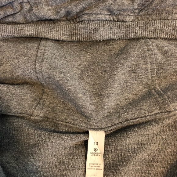 Grey Lululemon jacket - Picture 3 of 6
